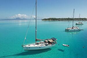 White Pelican 42ft Elan Yacht For Sale