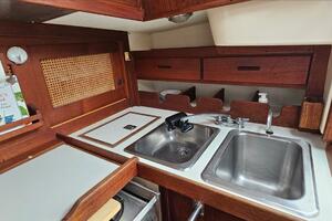 Cloudburst 37ft Tartan Yacht For Sale