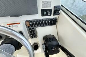 29ft Hydra Sports Yacht For Sale