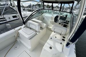 29ft Hydra Sports Yacht For Sale