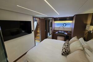 71ft Prestige Yacht For Sale