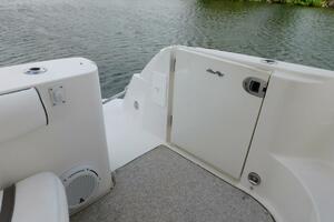Full Deck 44ft Sea Ray Yacht For Sale