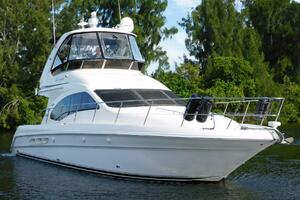 Full Deck 44ft Sea Ray Yacht For Sale
