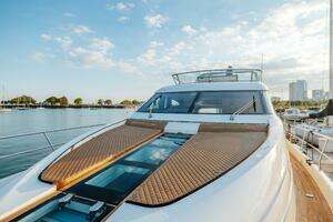 2011 Fairline 65 Squadron thumbnail 78