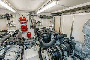 2011 Fairline 65 Squadron thumbnail 61