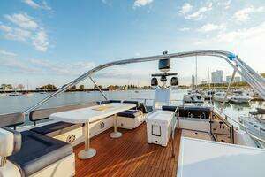 2011 Fairline 65 Squadron thumbnail 83