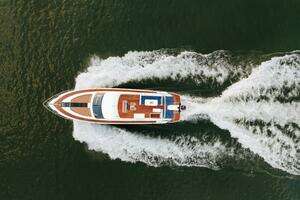 2011 Fairline 65 Squadron thumbnail 14