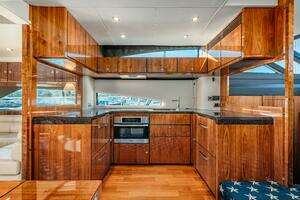 2011 Fairline 65 Squadron thumbnail 37