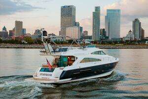 2011 Fairline 65 Squadron thumbnail 19