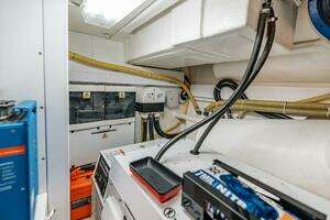2011 Fairline 65 Squadron thumbnail 67