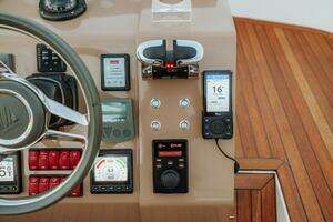 2011 Fairline 65 Squadron thumbnail 89