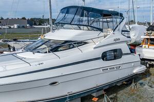 Infinite 41ft Silverton Yacht For Sale