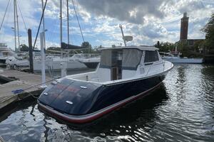 True Blue 33ft True North Yacht For Sale