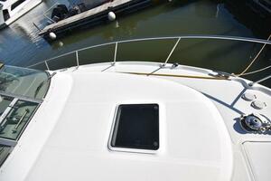 New Listing  31ft Sea Ray Yacht For Sale