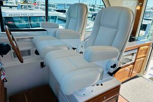 JOMO 39ft Back Cove Yacht For Sale