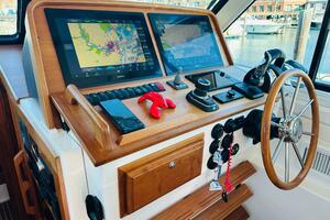 JOMO 39ft Back Cove Yacht For Sale