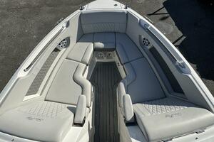 25ft Sea Ray Yacht For Sale