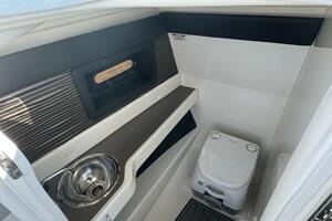 25ft Sea Ray Yacht For Sale