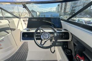 25ft Sea Ray Yacht For Sale