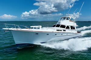 MISS PHEBE II Worth Avenue Yachts