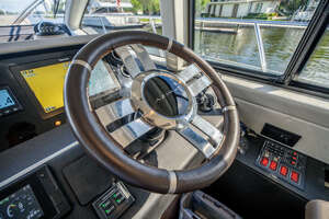 2022 Azimut 50 FLY thumbnail 32