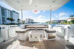 2022 Azimut 50 FLY thumbnail 39