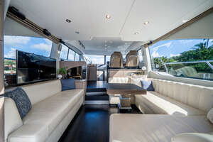 2022 Azimut 50 FLY thumbnail 23