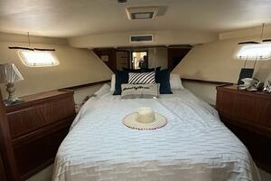 Summer Shack 48ft Hatteras Yacht For Sale