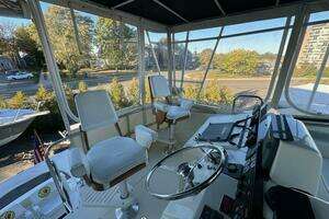1988 Hatteras Convertible thumbnail 33