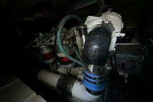 1988 Hatteras Convertible thumbnail 47