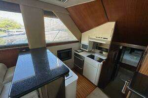 1988 Hatteras Convertible thumbnail 14