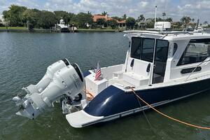 Forever Moor 34ft True North Yacht For Sale