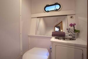 Forever Moor 34ft True North Yacht For Sale