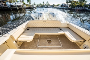 2020 Chris-Craft Catalina 34 thumbnail 11