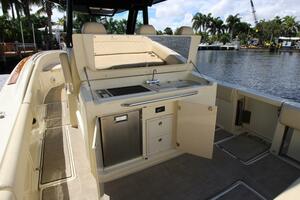 Lilaia 34ft Chris Craft Yacht For Sale