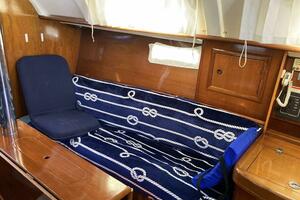 32ft Beneteau Yacht For Sale