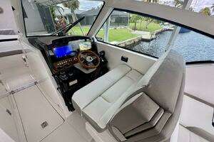 2024 Tiara Sport 34 LX thumbnail 15