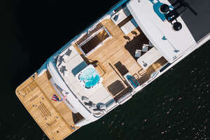 2022 Ocean Alexander 32L thumbnail 6