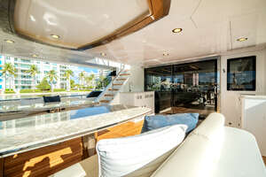 2022 Ocean Alexander 32L thumbnail 13