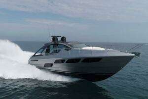 2019 Pershing 5X thumbnail 1