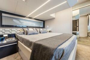 ON SITE Worth Avenue Yachts