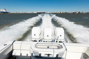 2019 Invincible 39 Open
