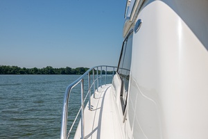 Why Knot 48ft Sea Ray Yacht For Sale
