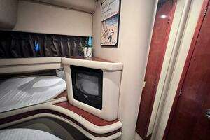 2003 Sea Ray 480 Sedan Bridge thumbnail 48