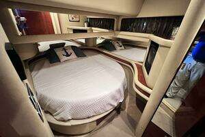 2003 Sea Ray 480 Sedan Bridge thumbnail 47