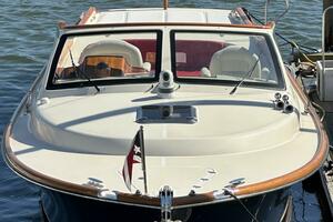 LIR 38ft Hinckley Yacht For Sale