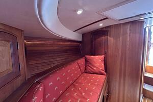 LIR 38ft Hinckley Yacht For Sale