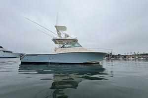 BE CHUMMING 37ft Grady White Yacht For Sale