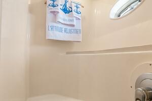 L ATTITUDE ADJUSTMENT 54ft Sea Ray Yacht For Sale