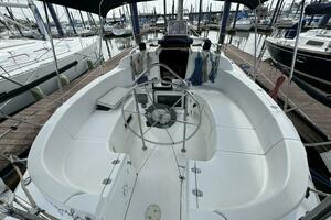 Gingerly 33ft Hunter Yacht For Sale